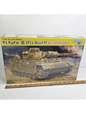 SEALED Dragon 6776 1:35 Pz.Kpfw. III (FL) Ausf. M w/ Schurzen Smart Kit NEW